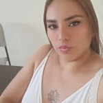 Colombiana - Hola soy una chica que me encanta disfrutar de ello te ofrezco un trato único atrévete 