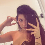 NOVEDAD Isis REINA HERMOSA Y DIVINA AMOR