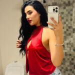 ENCANTADORA CHICA CON PECAS RECIEN LLEGADA A CONIL DE LA FRONTERA