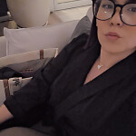 TU CHICA VENEZOLANA - Disponible con lugar ven a visítarme