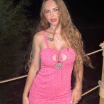 Rubia mirada y una presencia difícil de olvidar