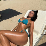 NOVEDAD LUCIA ESPAÑOLA POR PRIMERA VEZ AQUI Y MUCHAS GANAS DE CONOCER HOMBRES MARAVILLOSOS