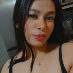 Joven Lataina - Hola soy Michelle una chica guapa que llegó a esta web para hacer tu día un poquito 