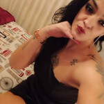 Morena española - Hola amores videollamada y llámame.