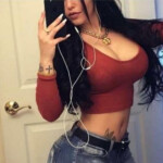 LARA ESA QUE NO DEJAS DE IMAGINAR