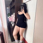 KARLA NOVEDAD COQUETA ESCORT COLOMBIANA SALIDAS A DOMICILIO 24 HORAS