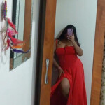 Maite gallega con lindas curvas