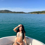 Luna Colombiana y - Hola! Soy Luna una chica colombiana explorando nuevos lugares y disfrutando cada