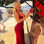 Rubia Elegante - Me llamo Emma tengo 28 años y destaco por mi estilo soicado mi figura atractiva y u