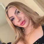 Andrea Ts Latina y voluptuosa
