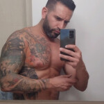 Carlos 39 - Hola buenas soy un chico sevillano de 39 años limpio sano y con buena apariencia con el