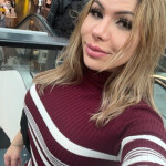 Andrea Montoya trans grande y voluptuosa