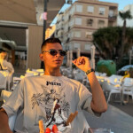 Adrián en valencia - SOY ADRIAN UN LATINO MORENO GUAPO!! EDUCADO BUENA PRESENCIA E HIGIENE GARANTIZA