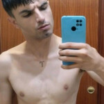 Chico ideal - Chico joven masculino y . Para con . Desde masajes compañía a actividades y mucho más.