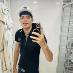 Chico acompáñame joven y atento