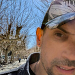 En Sevilla - Hola ..vivo en Sevilla soy de Cuba chico sano con le gusta el quedo con parejas también