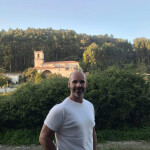 Solo chicas - Chico de 45 años educado para mujeres que deseen disfrutar de un buen masaje me despla