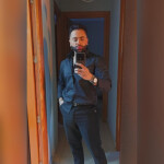 Latino masculino novedad por pocos días
