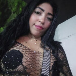 Zoe Canela - Hola mis amores soy Zoe Canela Morena con curvas que llaman la atención y una sonrisa q