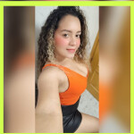 Latina Cariñosa y divertida
