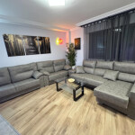 CASA INDEPENDIENTE - Casa independiente 4 habitaciones 2 baños en Almería capital aparcamiento y muc