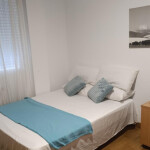 Se alquila habitación
