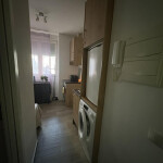 Alquiler - Apartamento de una sola habitación para compartir la habitación es para compartir. Super 