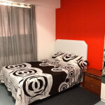 Se alquila habitación por hora