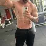 Bareclona gigolo24h.couple y chicas