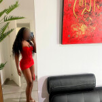 LR9 THALIA – MORENA COLOMBIANA CON UNA ENERGÍA QUE ATRAPA