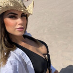 Alice - Hola soy una brasileña alegre divertida y muy recién llegada a las Islas Canarias. Me encant
