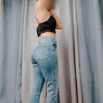 Masaje y mucho mas. - Hola guapo! Me llamó laura me encantaria tener la oportunidad de conocerte y