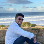 Gigolo - Mi nombre es Arturo soy un joven de 30 años mido 1.68m con buen cuerpo ojos marrón y barba