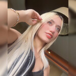 Hermosa rubia colombiana