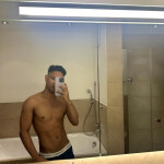 Raphael X - WELCUMM TELL ME WHAT YOU LIKE AND WE CAN HAVE A GOOD MOMENT FOR I AM AVALIABLE FOR TRAVE