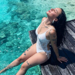 CELESTE CHICA NUEVA LATINA