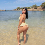 RECIÉN LLEGADA CHICA JOVEN