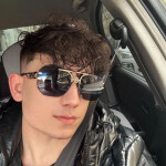 Jhony latino - Latín disponible a tiempo completo en mi piso particular y privado con todas las como