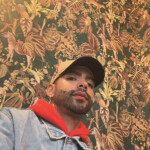Josh - Hola soy Joshua nuevo en la zona un chico latino creativo y dispuesto a explorar contigo toda