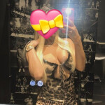 Karina - Hola guapeton me llamo karina soy una chica muy bella y comprometida me encanta la buena co
