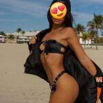 SOY LUNA BRASILEÑA CALUROSA Y MUY CARIÑOSA