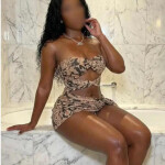Andrea La Más Linda - Hola amores mi. Nombre es Cristal una sensacional colombiana con unas curvas E