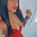GUAPÍSIMA MASAJISTA EN LIBERA TENSIONES