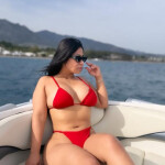 Daniela en Marbella Distinción Alta Compañía y Bienestar 24 7