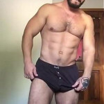 Tío con buen pinta hetero. DE educado. soy