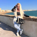 Tú SOLO SALIDAS - Hola cariño.. estoy en Cádiz centro capital si estás buscando una compañía llena d