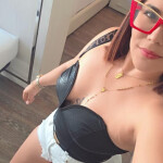 Hermosa chica en jumilla