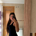Dulce Canela - Hola mis amores soy Samantha una joven peruana llegada hace poco a Madrid. Si buscas 