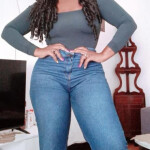 Morenita piel canela Ferrol
