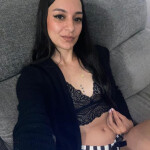 VEN Y PRUEBA ALGO DIFERENTE SOY TU MEJOR OPCIÓN ALICIA ELEGANTE Y EDUCADA JOVEN COLOMBIANA